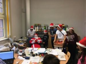 2016-12-06-11-07-00